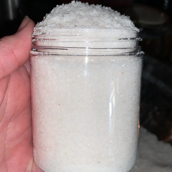 You VOTED- Peaches & Cream is the next scent - Picture 10 of 12